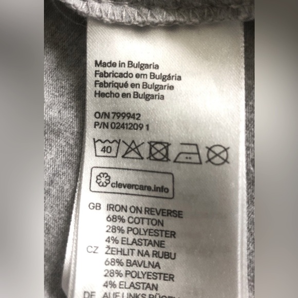 H&M Divided Scoop Neck Grey Cotton T-shirt Women’s Size Small - Picture 3 of 4